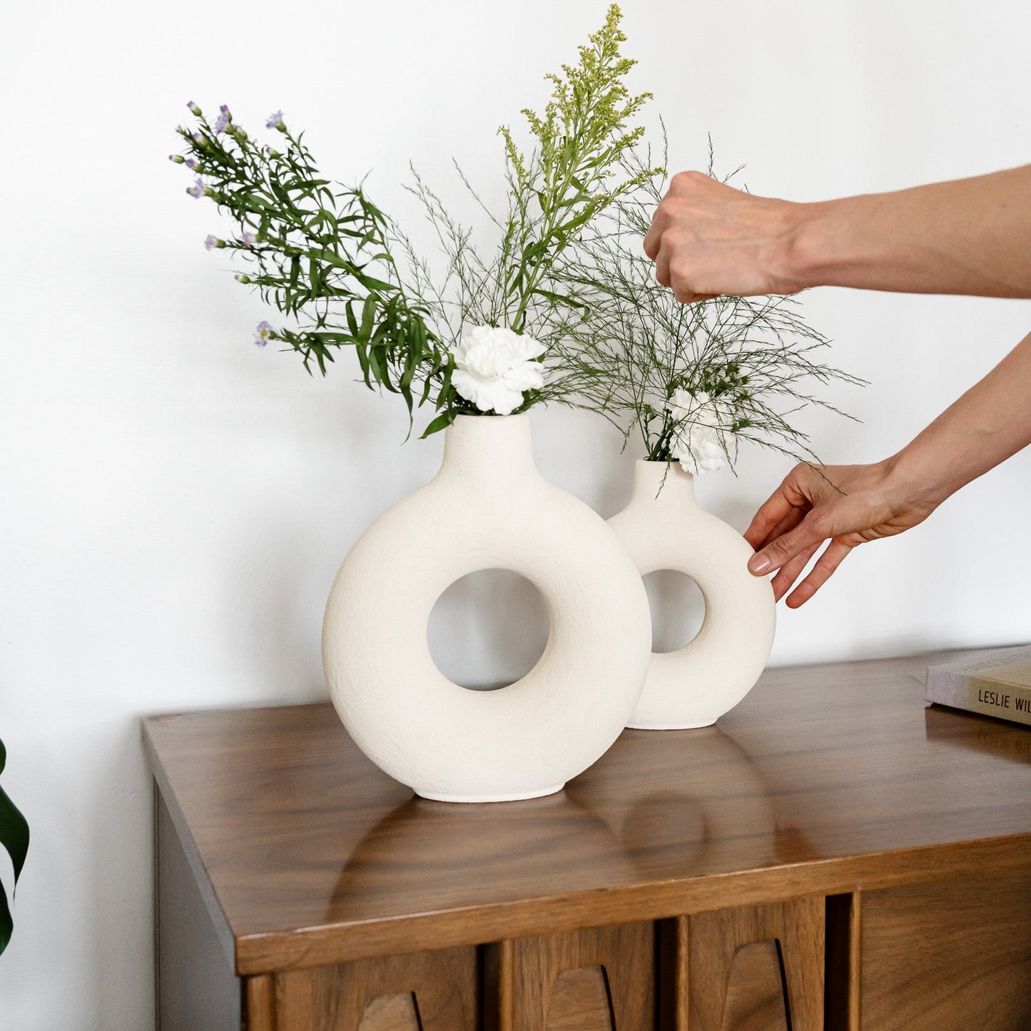 Oona Decorative Modern Medium Ring Vase in White